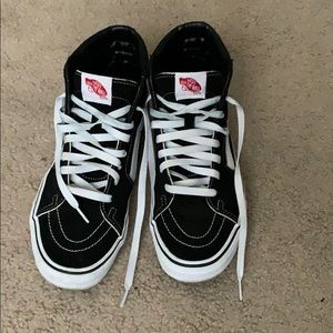 EUC High top black old school vans w10/m8.5